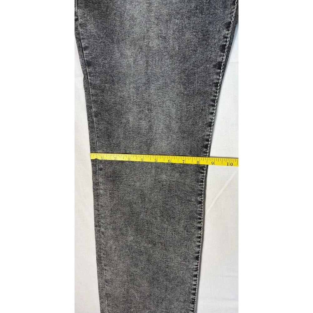 True Religion Jeans Ricky Big T Relaxed Straight Black Flap Pocket Men’s 36x32